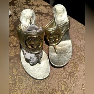Gucci Women’s Leather Gold Sandals